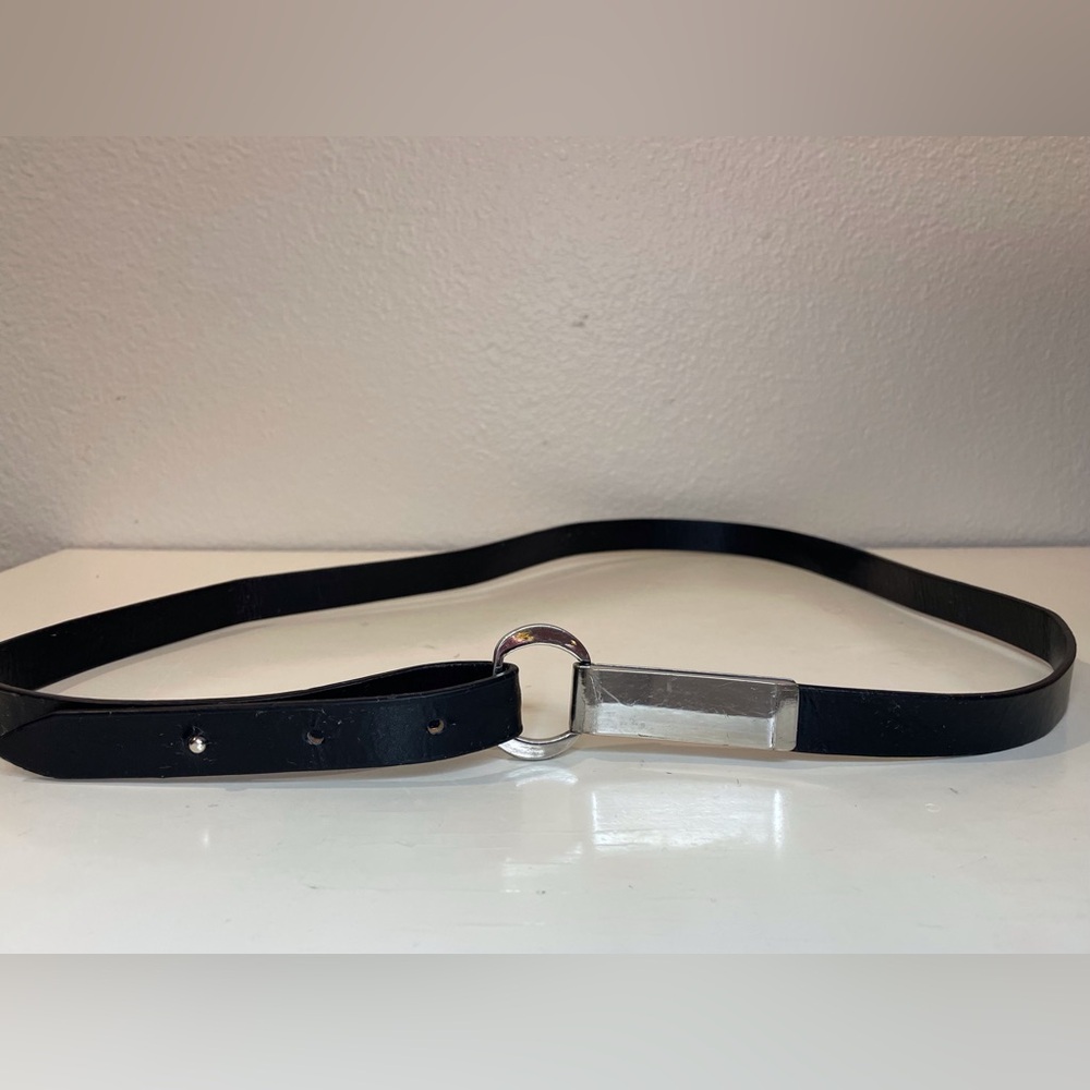 Vintage Women’s Black Leather‎ Belt Size 40”